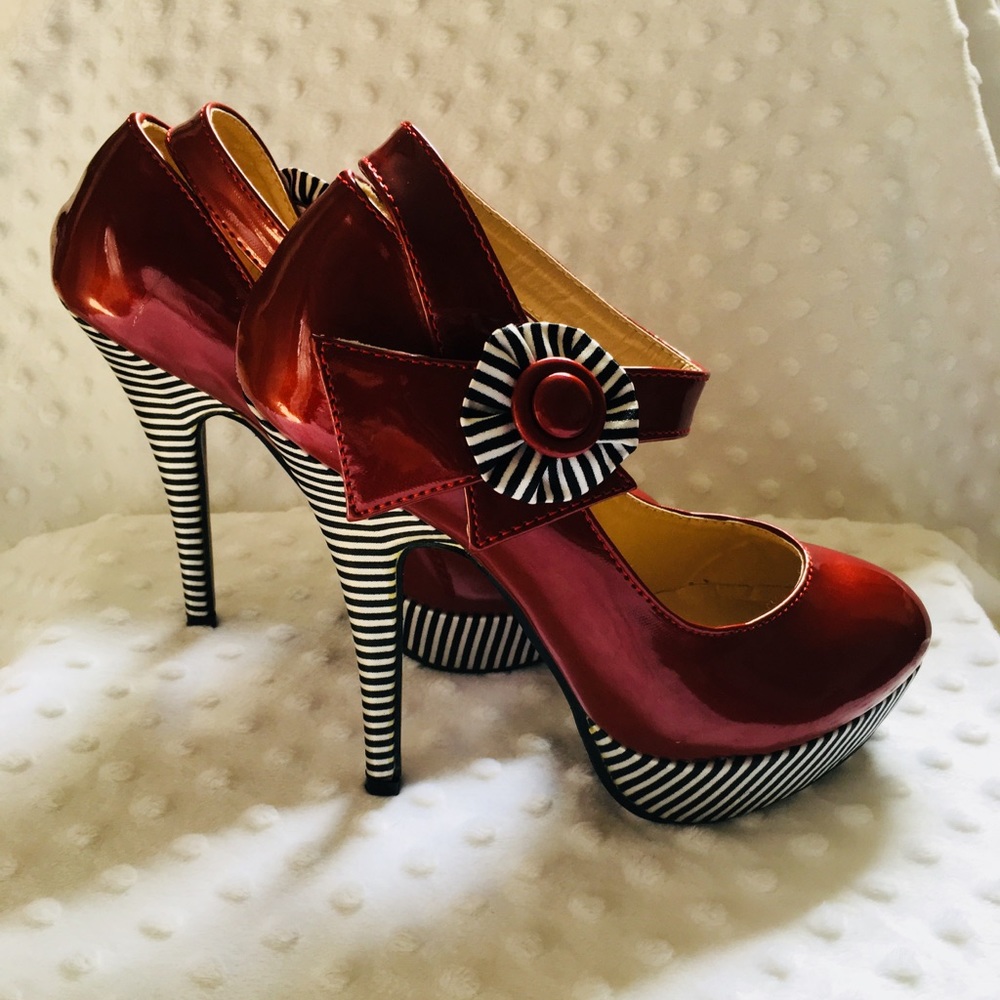 Show Story Shoes
